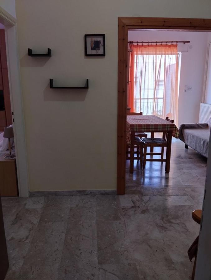 Katerina Apartments Каламата Экстерьер фото