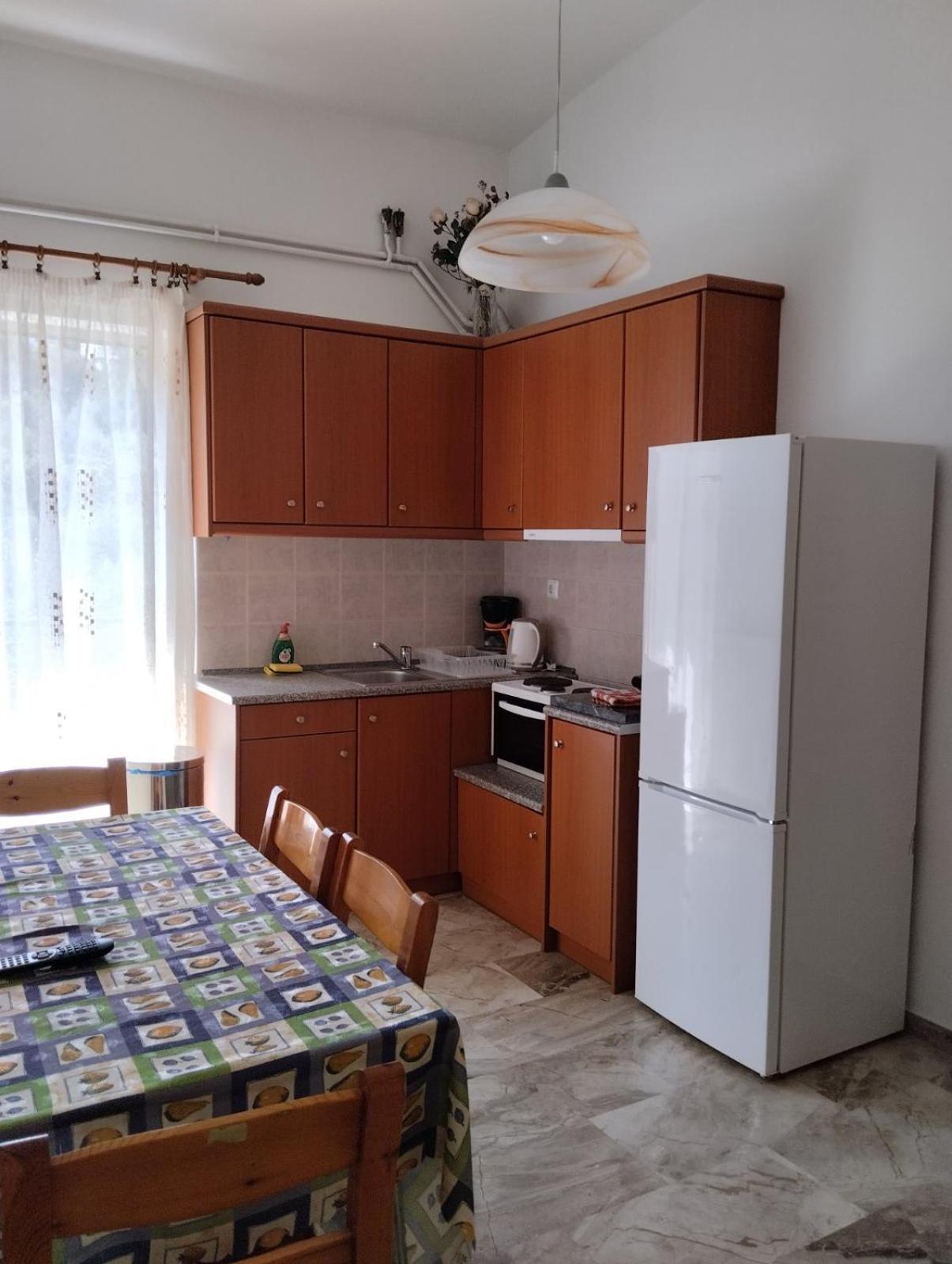 Katerina Apartments Каламата Экстерьер фото