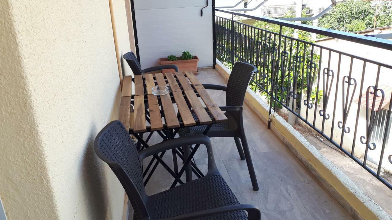 Katerina Apartments Каламата Экстерьер фото